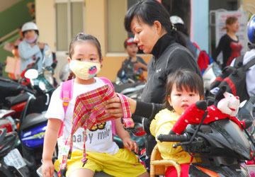 Chạy chỗ gửi con dịp cận tết