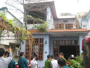 Cháy nhà, 2 học sinh chết ngạt