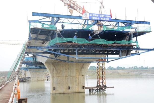 ‘Chay nuoc rut’ giai ngan von dau tu cac du an giao thong trong diem hinh anh 1