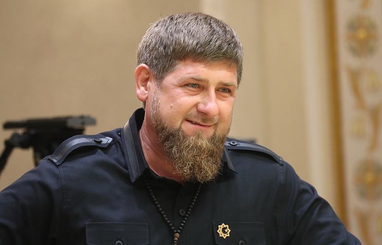 Cô bé được thưởng iPhone X vì làm thơ về Tổng thống Nga Putin