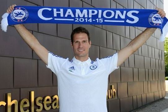 Chelsea chính thức chiêu mộ người thay Petr Cech