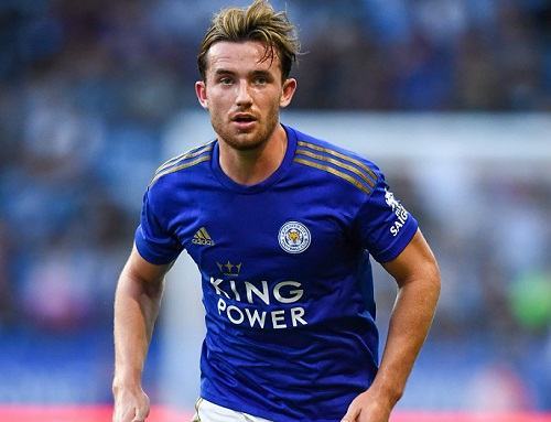 Chelsea nhắm Chilwell, Leicester thét giá khó tin