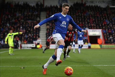 Chelsea trở lại thương vụ John Stones với đề nghị siêu “khủng”