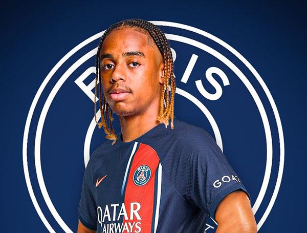 Chi 50 triệu euro, PSG mua tiền đạo 20 tuổi của Lyon