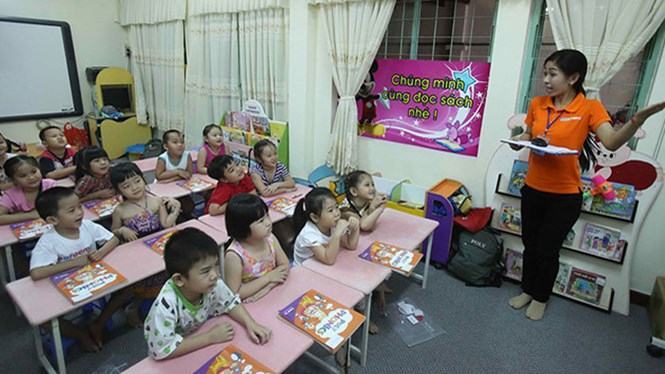 Bộ Giáo dục - Đào tạo yêu cầu chuyển giáo viên trung học dạy mầm non chỉ sau khi được đào tạo lại