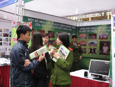 Chỉ tiêu tuyển sinh khối trường Công an nhân dân năm 2012