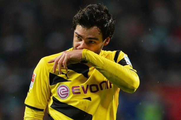 Chỉ trích Dortmund, Hummels mở đường tới M.U?