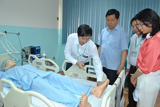 Trường ĐH Y Khoa Phạm Ngọc Thạch: Khẩn cấp xin chỉ đạo của UBND TP.HCM về tuyển sinh