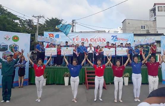 Hơn 300 chiến sĩ ra quân tình nguyện hè