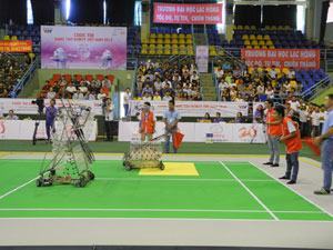 Chính thức khởi tranh cuộc thi Sáng tạo Robot Việt Nam 2015