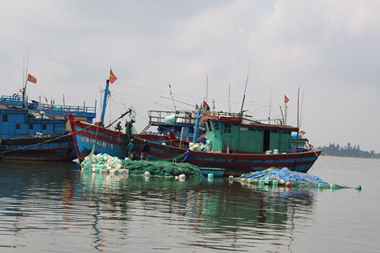 Những “cột mốc” giữ biển