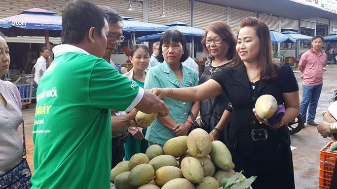 Chợ đầu mối trước cơ hội thành chợ quốc tế