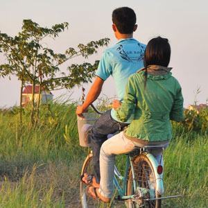 Choáng khi học sinh yêu