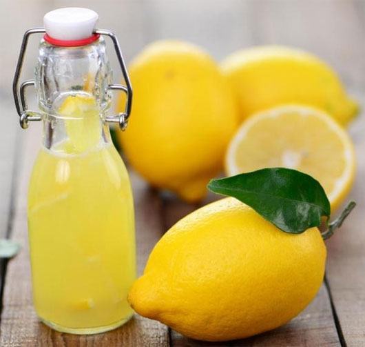 Chống lại mùi hôi nách đáng sợ bằng mẹo đơn giản