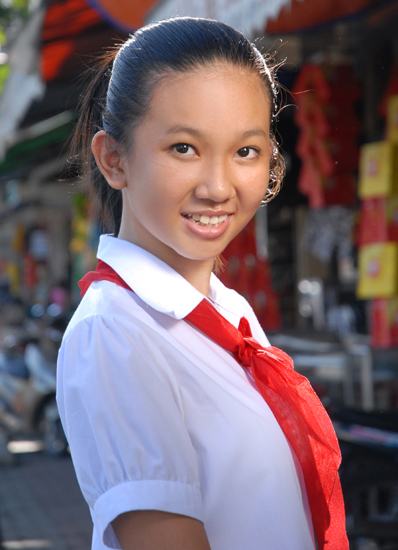 Chủ tịch nước gửi thư khen nữ sinh viết thư hay nhất UPU