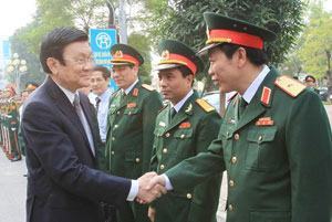 Chủ tịch nước thăm Bộ Tư lệnh thủ đô Hà Nội