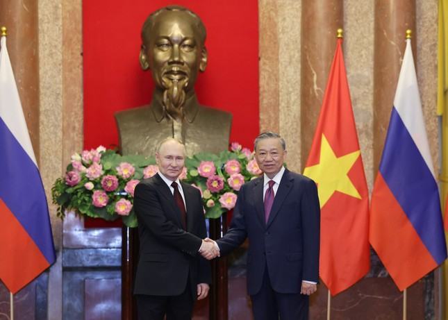 Chủ tịch nước Tô Lâm chủ trì lễ đón Tổng thống Nga Putin ảnh 5