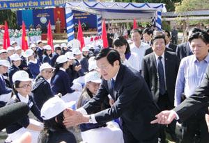 Chủ tịch nước Trương Tấn Sang dự lễ khai giảng