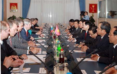 Chủ tịch Nước Trương Tấn Sang hội kiến Quyền Chủ tịch Đuma Quốc gia Nga