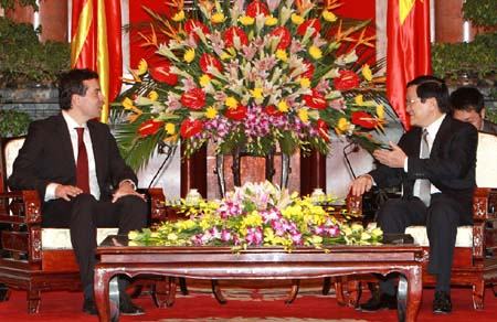 Chủ tịch nước Trương Tấn Sang tiếp Bộ trưởng Ngoại giao Maxêđônia