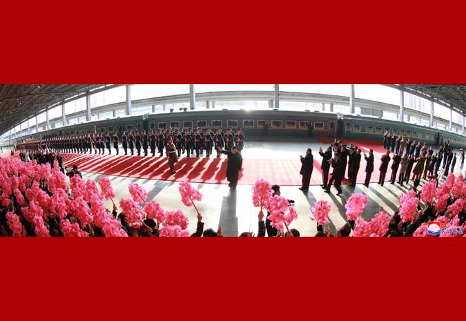 Chủ tịch Triều Tiên Kim Jong-un đến Việt Nam - ảnh 18