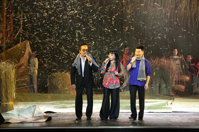 Hiện việc xin cấp phép bài hát được giao về địa phương /// Ảnh: Đào Ngọc Thạch