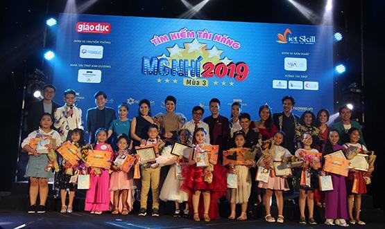 Vũ Kim Anh – Quán quân MC Nhí mùa 3 năm 2019