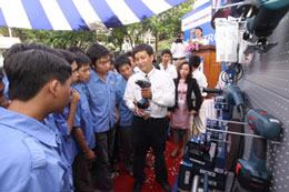 Chương trình “Nhất nghệ tinh”: Tặng 120.000 USD cho các trường đào tạo nghề