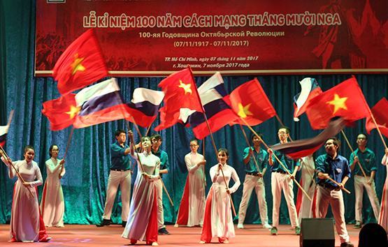 Dấu ấn 100 năm Cách mạng tháng Mười Nga