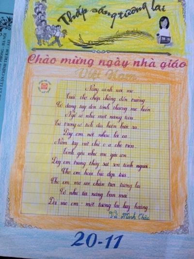 Cô bé lớp 3 viết chữ đẹp như in