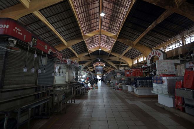 Có tiếp tục cách ly xã hội sau 15.4?  - ảnh 1