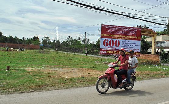 Xử lý hình sự “cò đất” lừa đảo, thổi giá