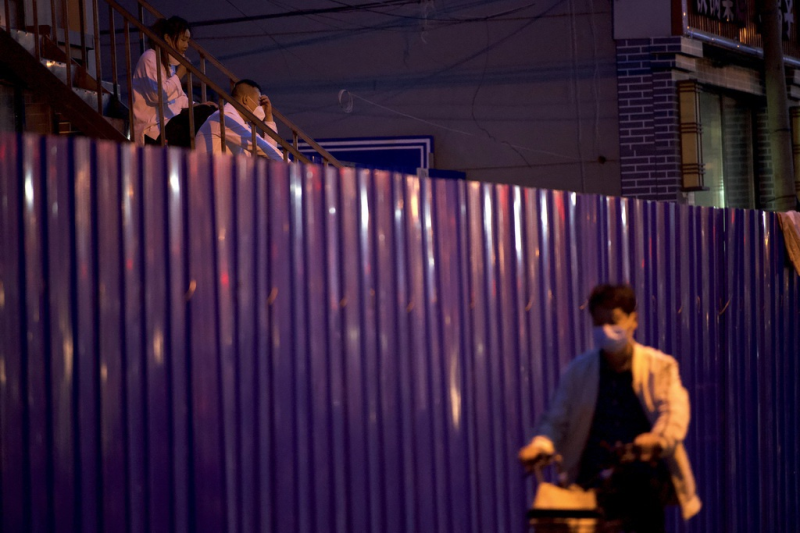 Con người có thể mắc Covid-19 bao nhiêu lần mỗi năm? - ảnh 1