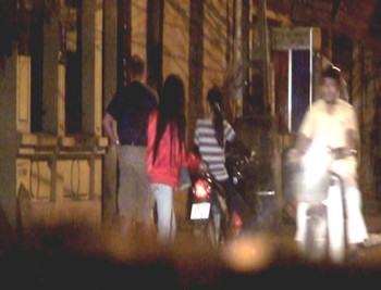 Công an Hà Nội điểm mặt các ổ mại dâm