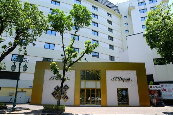 Cửa hiệu mới của S.T. Dupont – Paris cổ điển giữa lòng Hà Nội