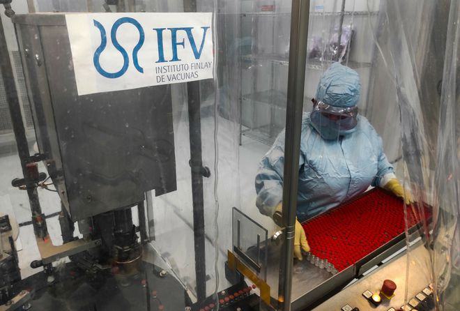 Cuba mở tour vắc xin Covid-19