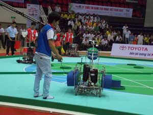 Cuộc thi robocon 2013: 40 đội khu vực miền Trung – Tây Nguyên khởi tranh