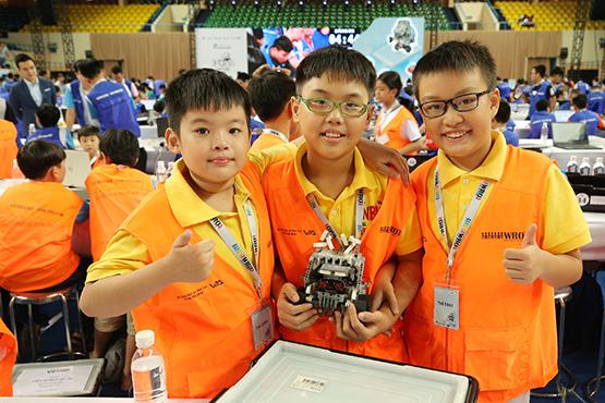 8 đội vô địch tài năng Robot Robotacon – WRO 2018