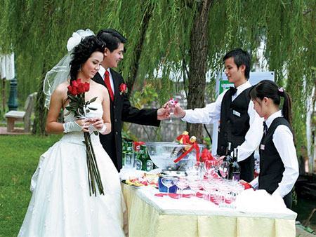 Cưới gọn nhẹ để ấm cúng hơn