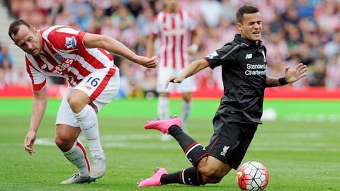 Trước mắt Coutinho (phải) và đồng đội nhiều khả năng sẽ lại là một thất bại tại Britannia