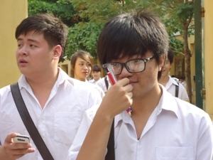 “Cứu” điểm văn để tăng tỷ lệ học sinh tốt nghiệp?