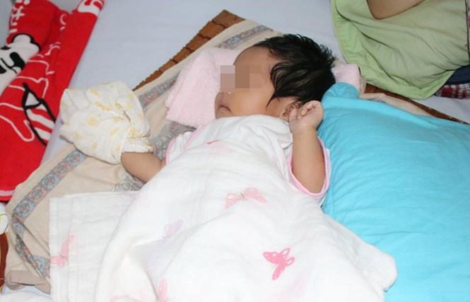 Cứu sống trẻ 19 ngày tuổi bị lây vi khuẩn đa kháng thuốc