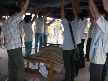 Đà Nẵng: Một sinh viên đột tử khi đang chơi bóng