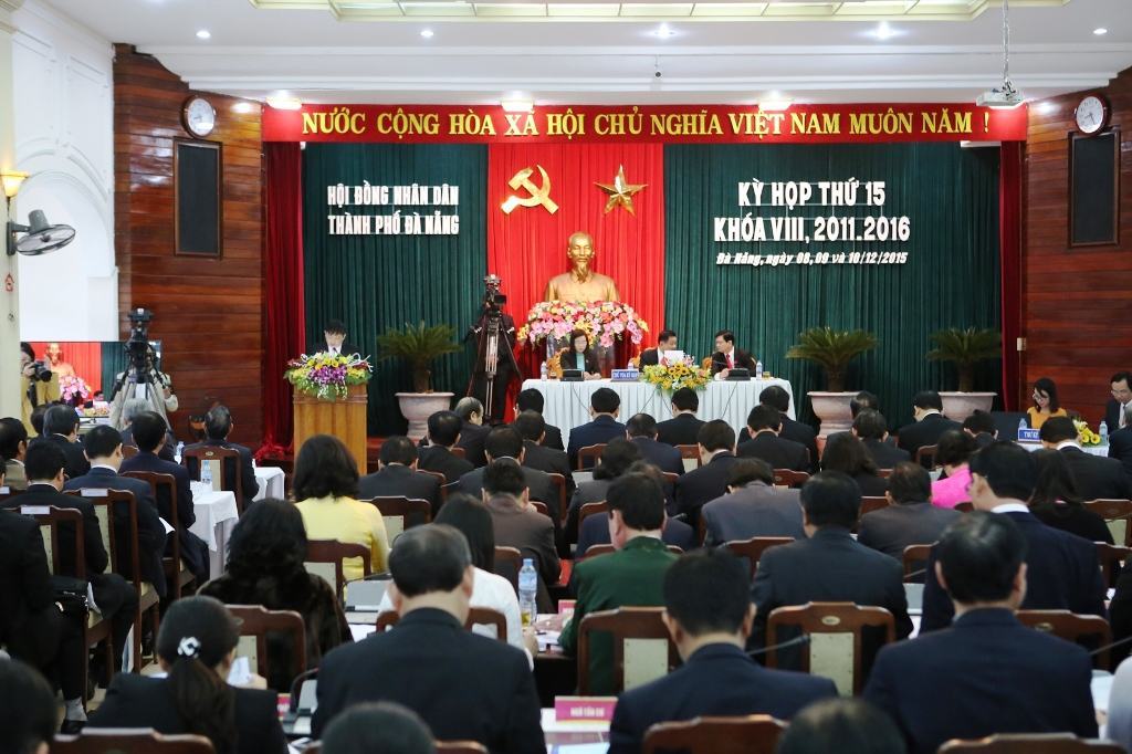 Phân cấp, phân quyền mạnh mẽ cho lãnh đạo sở, ngành, quận, huyện