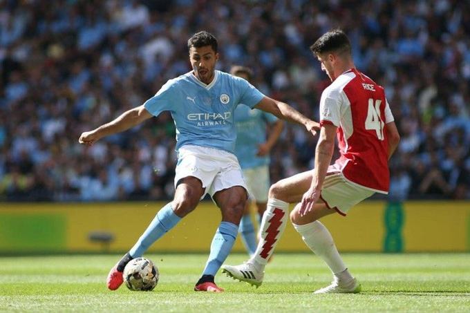 Đại chiến Man City đấu Arsenal: Cuộc chiến Rodri vs Declan Rice