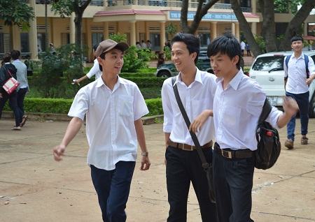 Đắk Lắk: Bị đau ruột thừa, thí sinh bỏ thi để mổ khẩn cấp