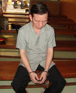 Đâm chết em ruột, lĩnh 8 năm tù