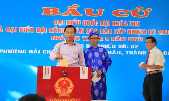 Gần 684.000 cử tri Đà Nẵng nô nức đi bầu cử