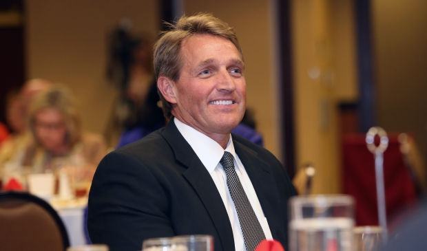 Dang Cong hoa cung ngan ngam voi phat ngon di qua gioi han cua Donald Trump