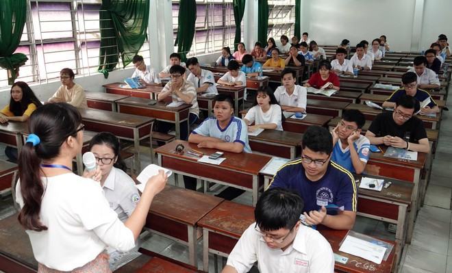 Xét tuyển ĐH bằng bài thi đánh giá năng lực: Điểm sàn bao nhiêu ?